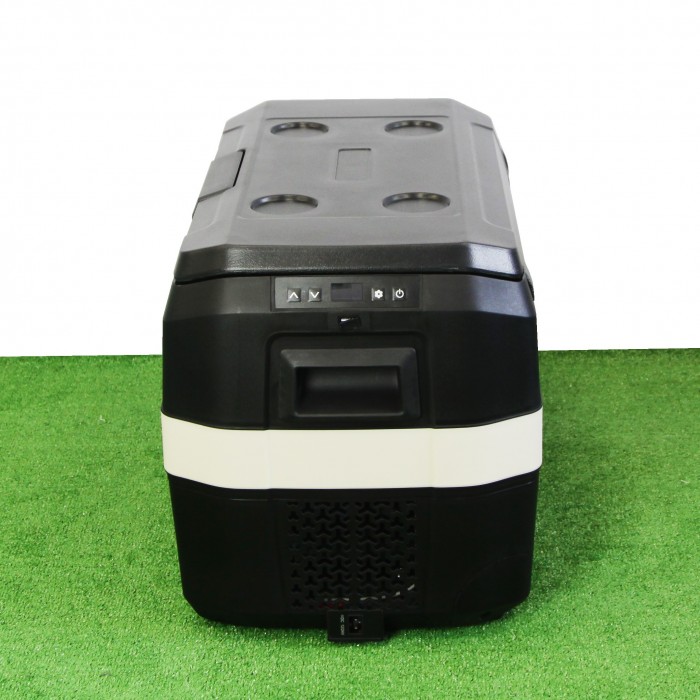 Холодильник компрессорный ICE CUBE IC32