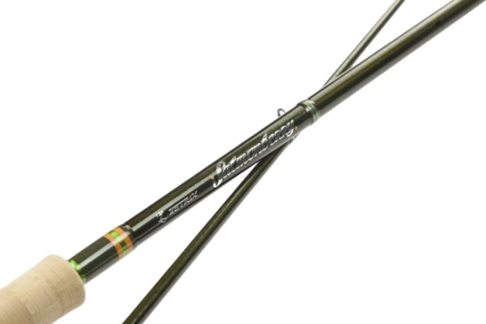 Удилище спиннинговое Salmonberry SBS-902HH 18-70g